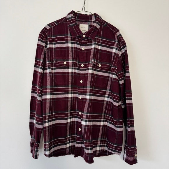 American Eagle Flannel Shirt Super Soft Red White Plaid Button Down Collar Sz XL - Picture 1 of 13